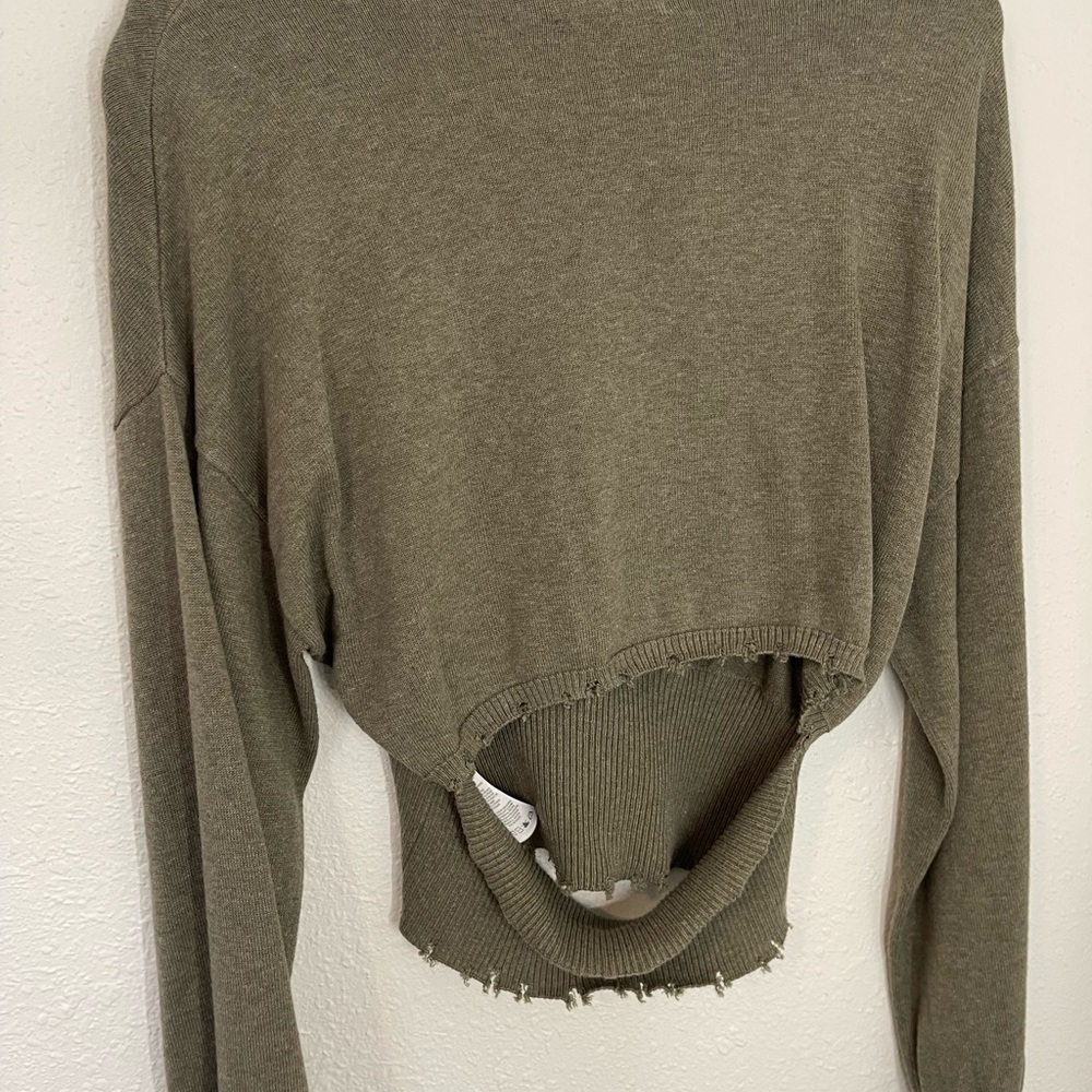 Sweatshirt - Picture 2 of 2